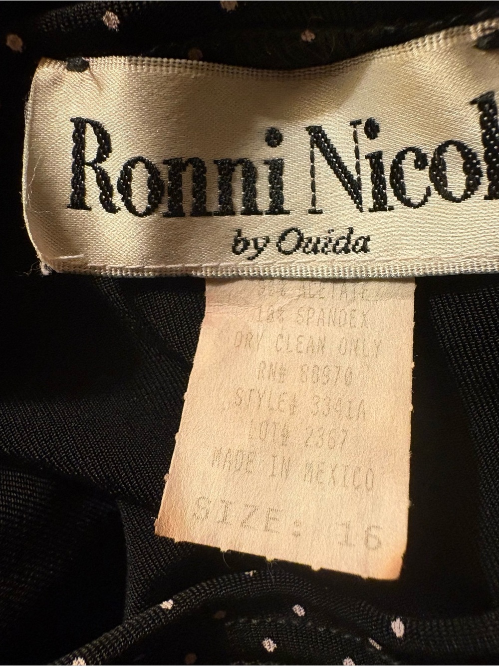 Vintage Ronni Nicole by Ouida Black w white Pokadots Sleeveless Tunic Top Sz 16 - Picture 5 of 6